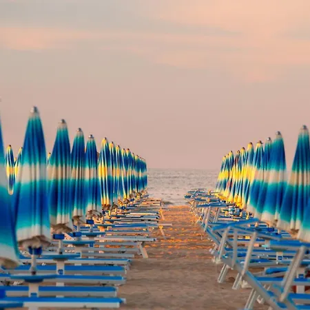 Casa Perrone Al Mare * Rímini